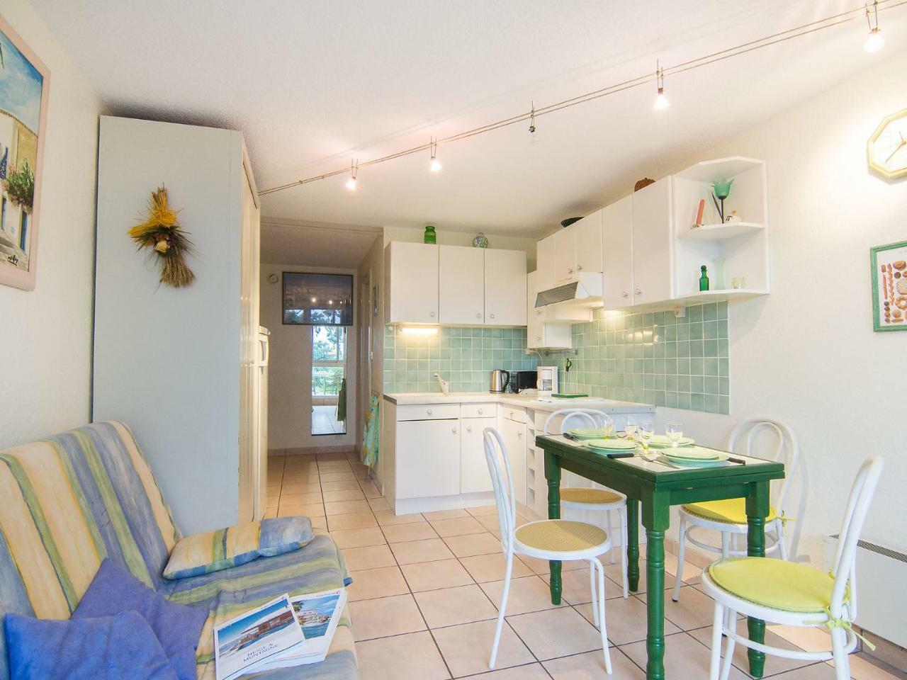 Apartment Les Jardins De La Mer-2 By Interhome กาวาแลร์-ซูร์-แมร์ ภายนอก รูปภาพ