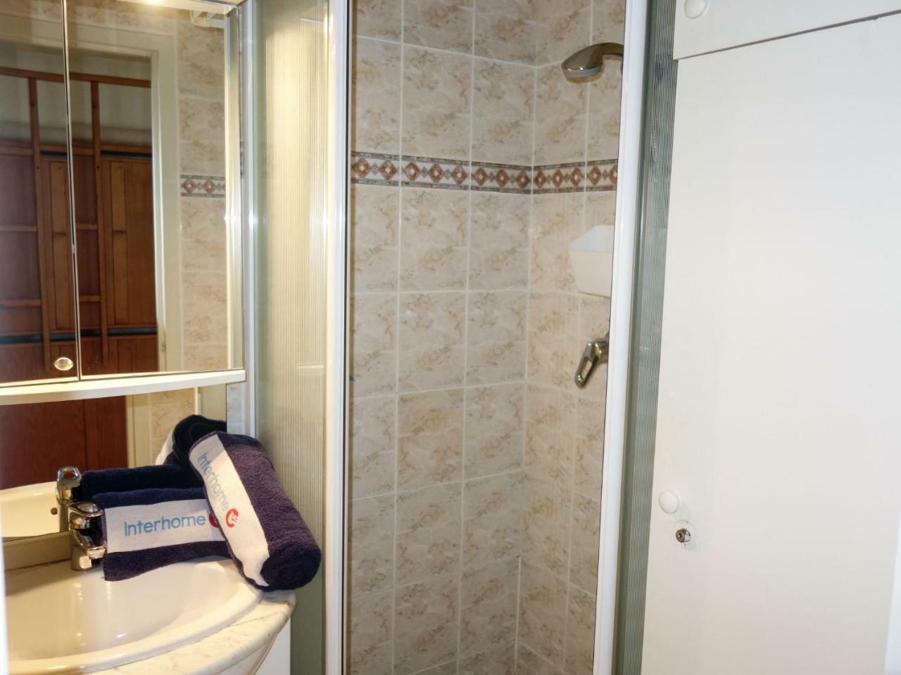 Apartment Les Jardins De La Mer-2 By Interhome กาวาแลร์-ซูร์-แมร์ ภายนอก รูปภาพ
